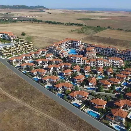 Modern, 1 Bed Apt, 4* Vineyards